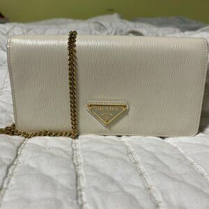 Miniborse White Vitello Move Leather Chain Cross Body